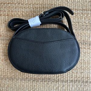 NWT Cuyana Top Handle Crossbody Bag Black leather